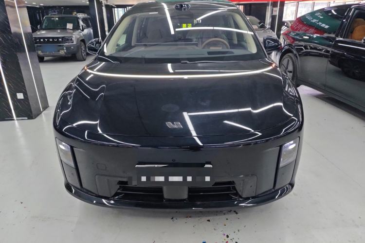 Used Li Auto i8 2025 Model Standard Version Front