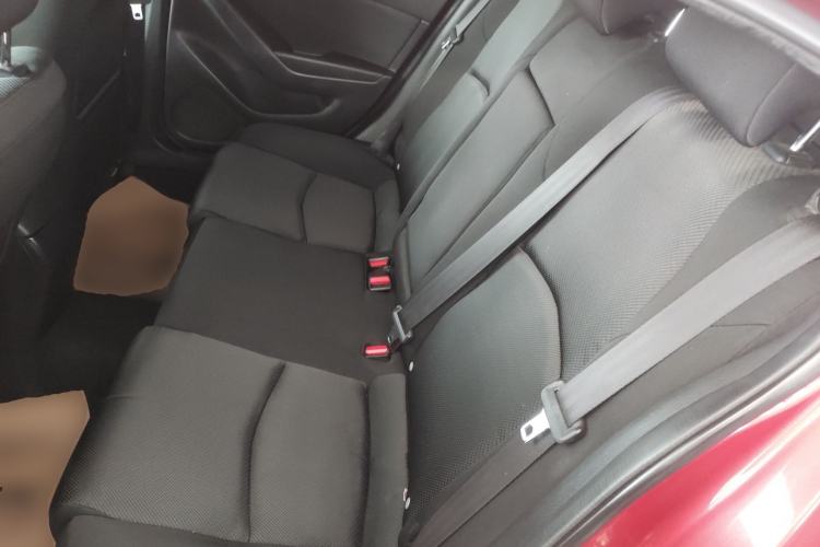 Used Mazda 3 Axela 2017 Sedan 1.5L Automatic Comfort Model Emission Standard China V Left Rear Seat