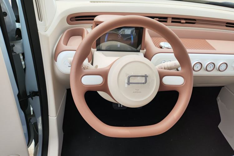 Used Bestune Pony 2026 Model 222km Shining Horse Steering Wheel