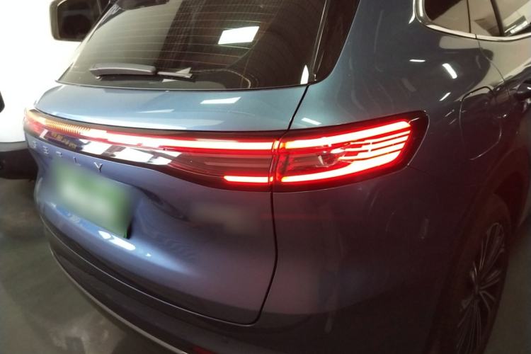 Used Geely Galaxy Xingjian 7 EM-i 2025 120km Flagship Edition Rear