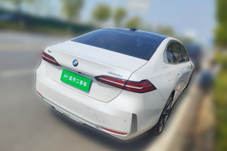 Used BMW 5 Series 2024 530Li Luxury Package Premium Edition