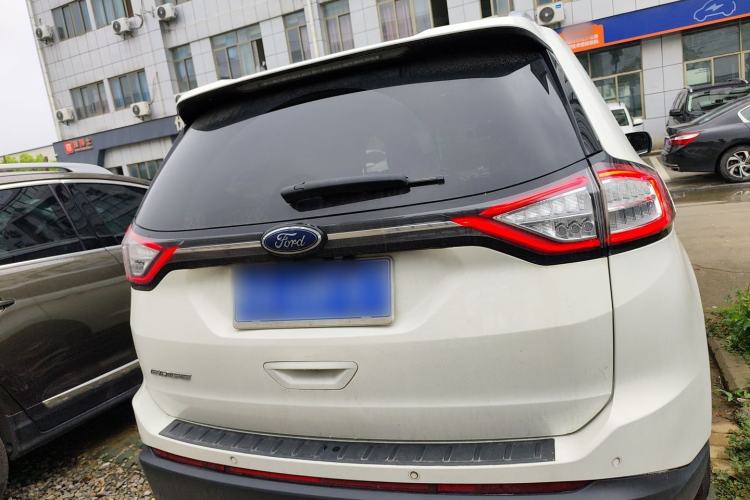 Used Ford Edge 2017 EcoBoost 245 Two-Drive Platinum Edition 5 Seats Rear