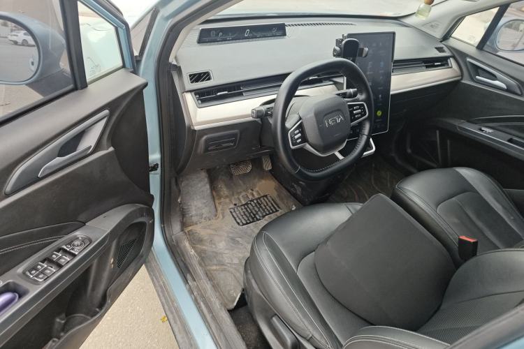 Used NETA V 2021 Long-Range Entertainment Edition Upgrade Model
