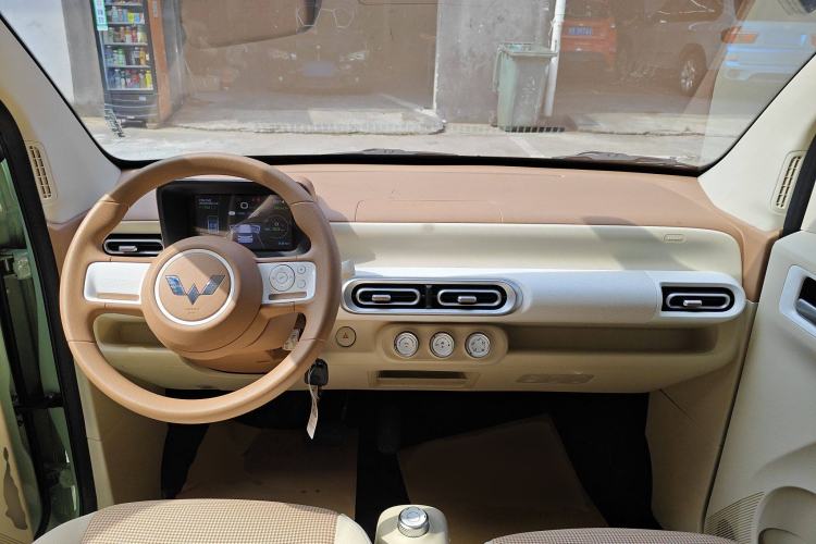 Used Wuling Hongguang MINIEV 2024 3rd Generation 215km Youth Edition