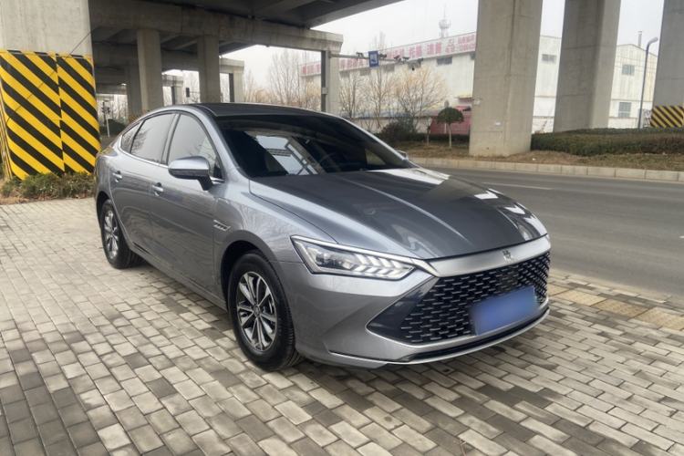 Used BYD Qin PLUS 2024 HONOR Edition DM-i 55KM Leading Model
