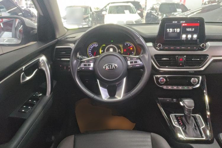 Used Kia Sportage R 2019 2.0L Automatic Smart Luxury Edition Steering Wheel