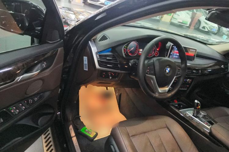 Used BMW X5 2018 xDrive28i Driver Seat