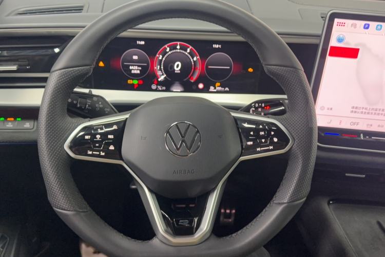 Used Volkswagen Teramont 2025 Tiguan Pro 450TSI Four-Wheel Drive Summit Edition
