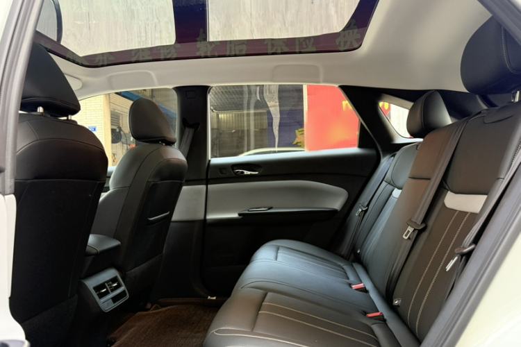 Used Venucia VX6 2024 450 Travel Edition