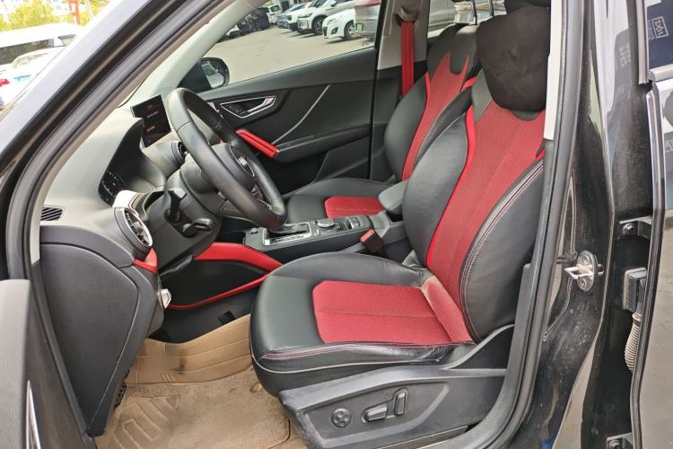 Used Audi Q2L 2018 35 TFSI Fashion Dynamic Version China VI Emission Standard Left Front Seat