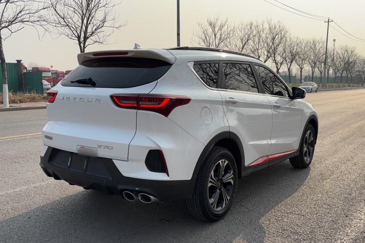 Used JETOUR X70 2023 1.5T DCT Beyond PRO+ Edition 5-Seater