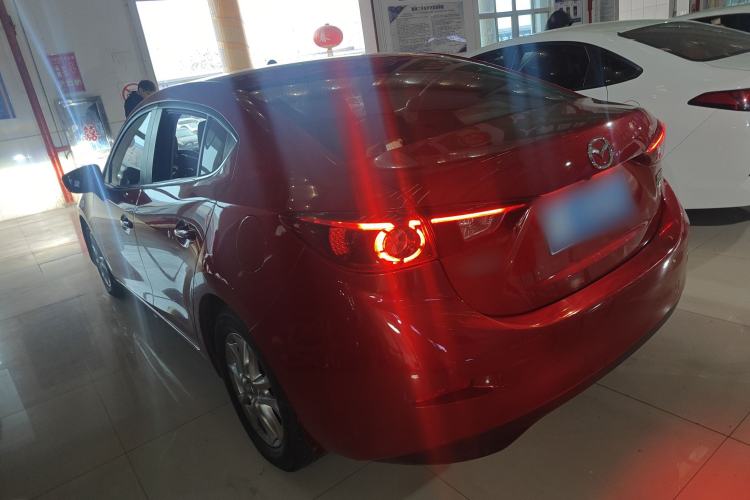 Used Mazda 3 Axela 2017 Sedan 1.5L Automatic Luxury Model Emission Standard China V