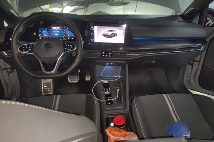 Used Volkswagen Golf 2021 280TSI DSG R-Line Center Console