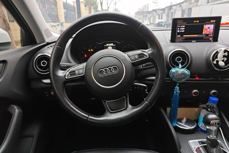 Used Audi A3 2015 Limousine 35 TFSI Millionth Anniversary Intelligent Leading Model