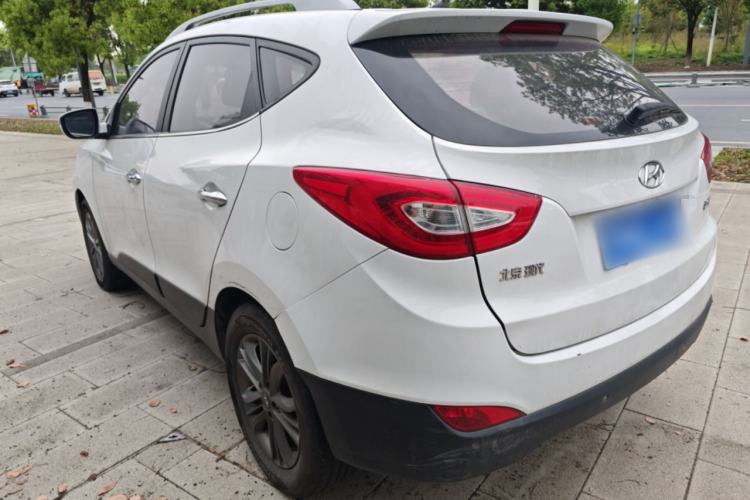 Used Hyundai ix35 2015 2.0L Automatic 2WD Smart Version China V Standard
