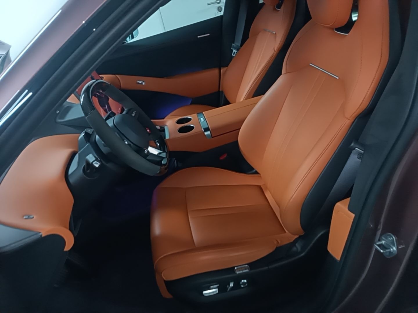 Xiaomi Auto YU7 2025 Ultra-Long Range High-Performance All-Wheel-Drive Max Edition — снимка 17
