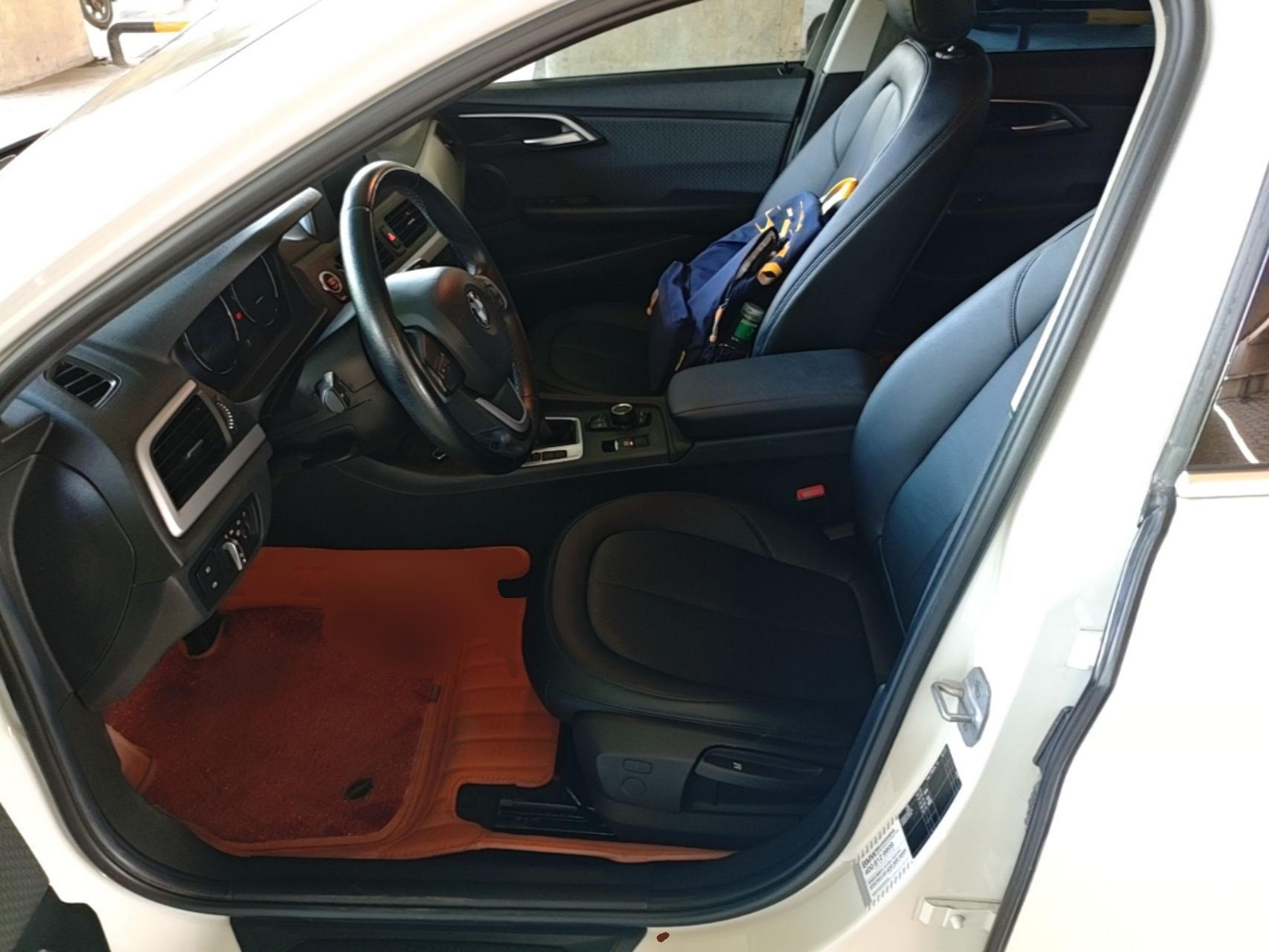 Avant de la voiture