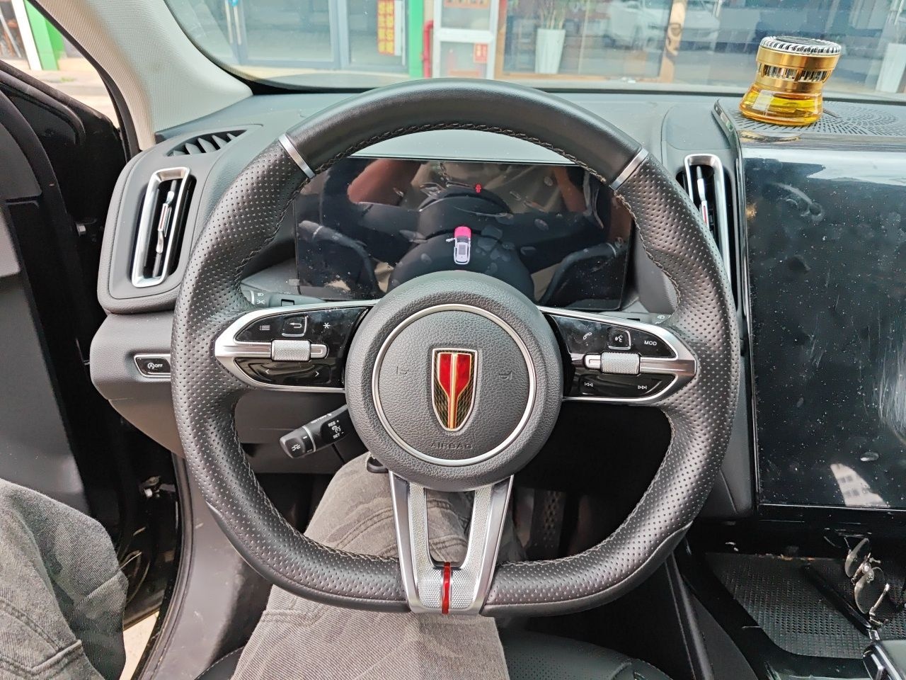 Hongqi HS3 2024 1.5T Shanwei Edition — снимка 10