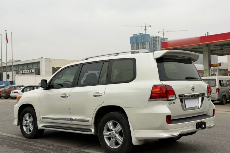 Used Toyota Land Cruiser 2013 4.0L GX-R Middle East Edition