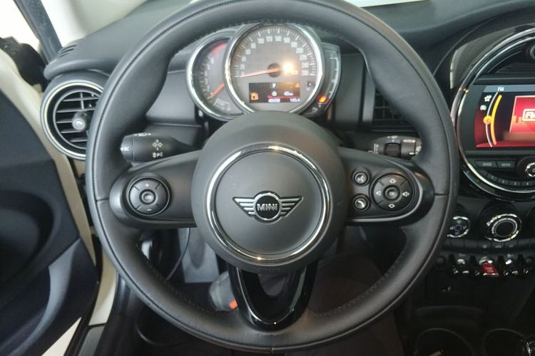 Used MINI MINI 2021 1.5T ONE Five-Door Version