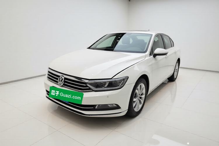 Used Volkswagen Magotan 2017 330TSI DSG Luxury Model
