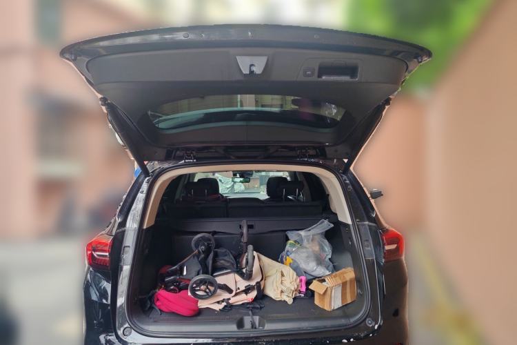 Used Buick Envision 2022 Encore Plus 652T Five-Seat Luxury Model
