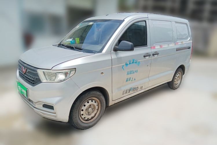 Used Wuling Hongguang V 2019 1.5L Base Window-Sealed Vehicle China VI LAR