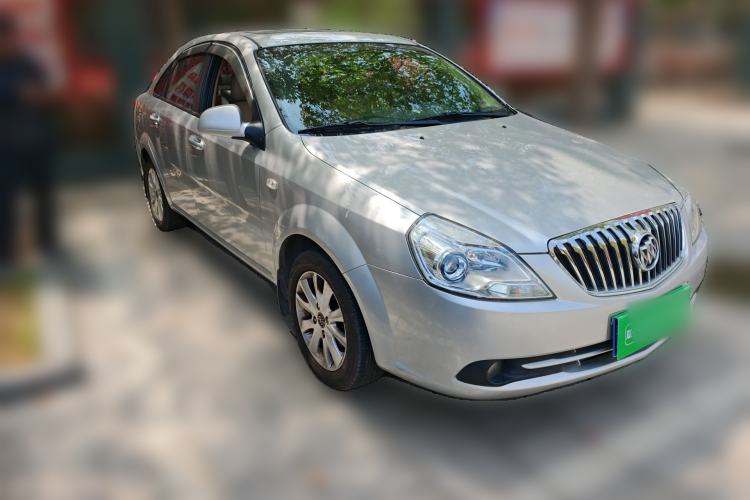 Used Buick Excelle 2013 1.5L Manual Luxury Model Front Right 45 Deg