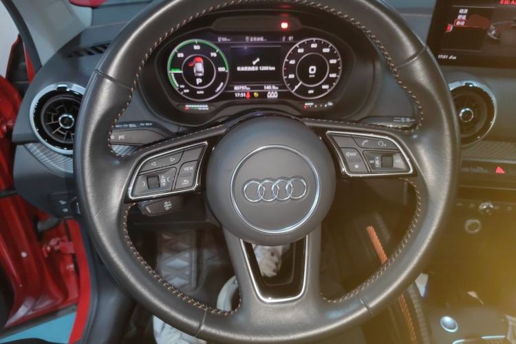 Used Audi Q2L e-tron 2022 Q2L e-tron Pure Electric Smart Enjoyment Model
