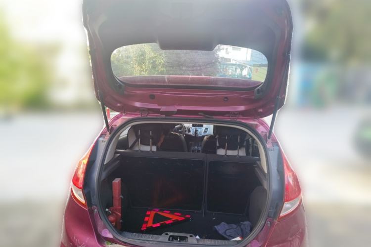 Used Ford Fiesta 2013 Hatchback 1.5L Automatic Fashion Edition Trunk