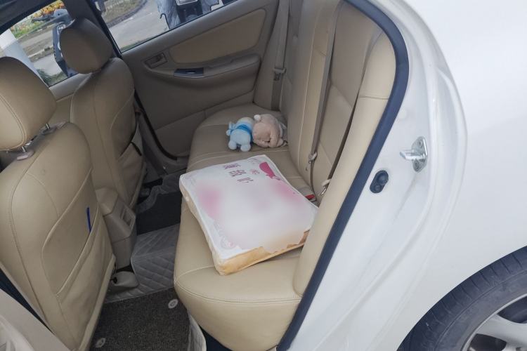 Used Toyota Corolla EX 2013 1.6L Automatic Luxury Edition