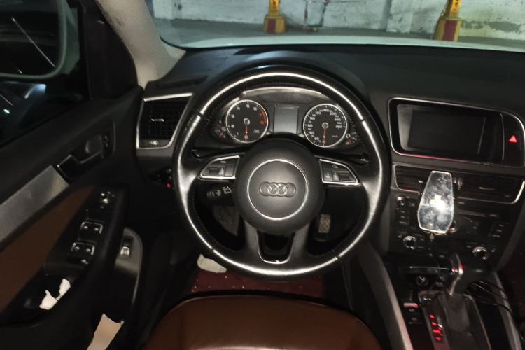 Used Audi Q5 2015 40 TFSI Technology Edition
