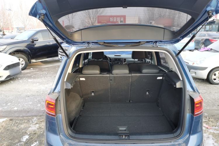 Used Volkswagen Golf Sportsvan 2018 230TSI Automatic Trend Edition