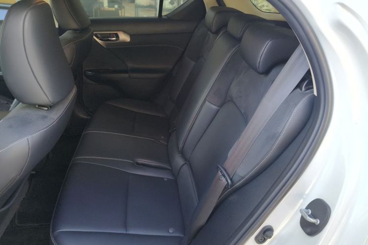 Used Lexus CT 2017 CT200h Comfort Edition Monochrome China V Standard Left Rear Seat