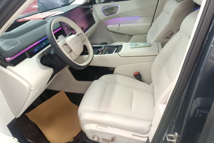 Used Lynk & Co 900 2025 2.0T Ultra
