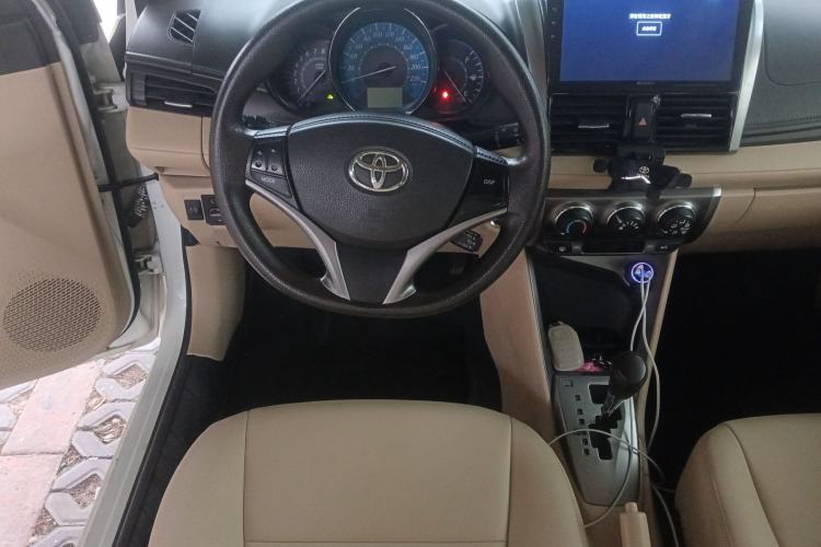 Used Toyota YARiS L Zhi Xuan 2014 1.5 GS Automatic Sharp Edition
