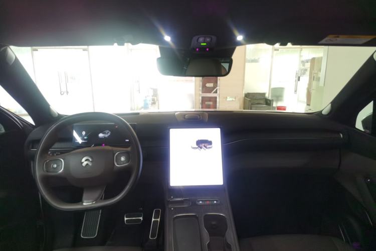 Used Nio ES7 2022 75 kWh Center Console