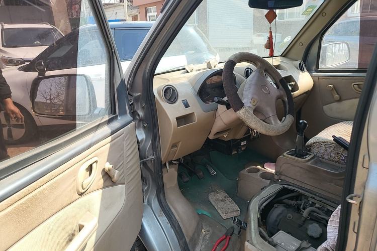 Used Dongfeng Xiaokang K17 2009 1.0L Base Version AF10-06 Driver Seat