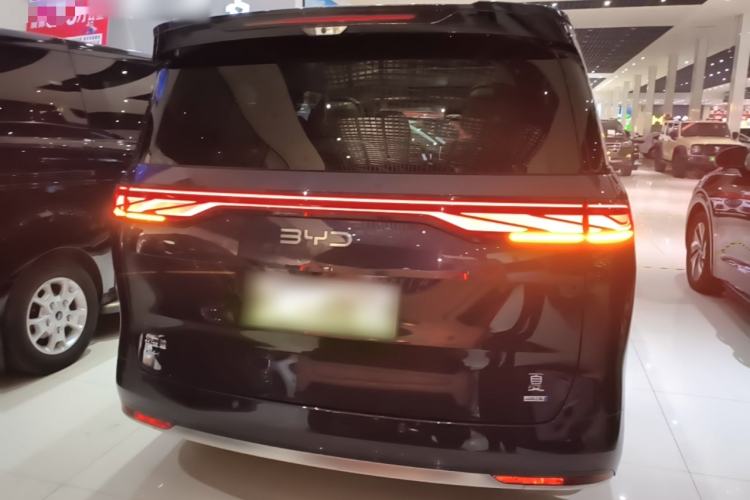 Used BYD Xia 2025 DM-i 1.5T 180km Excellence Model
