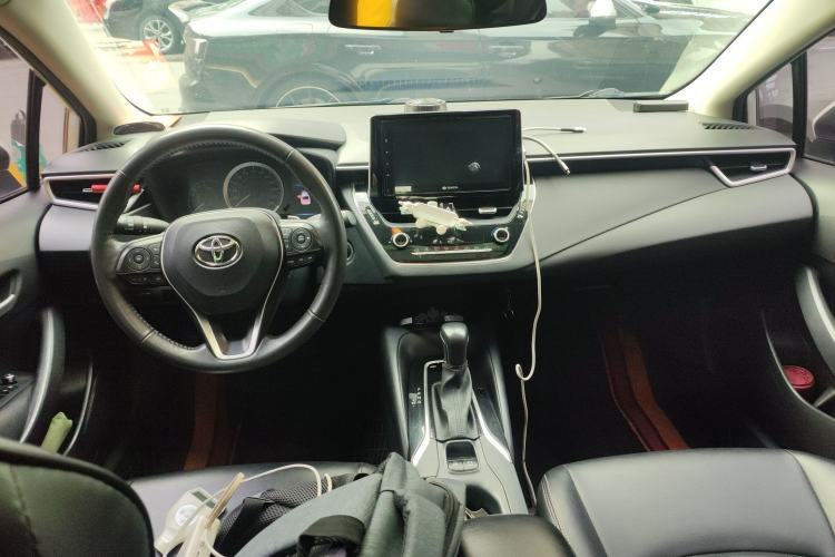 Used Toyota Corolla 2019 1.2T S-CVT Sport Edition Center Console