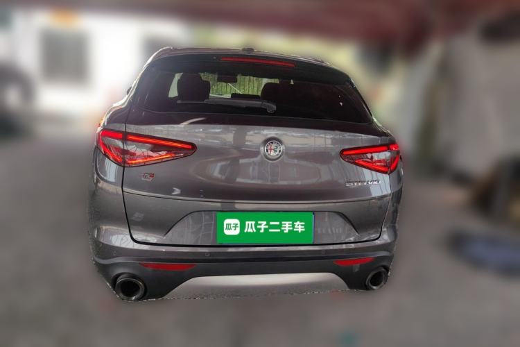 Used Alfa Romeo Stelvio 2017 2.0T 200HP Luxury Edition Rear