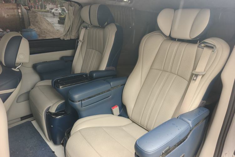 Used Buick GL8 2023 ES Lu Zun Comfort Model