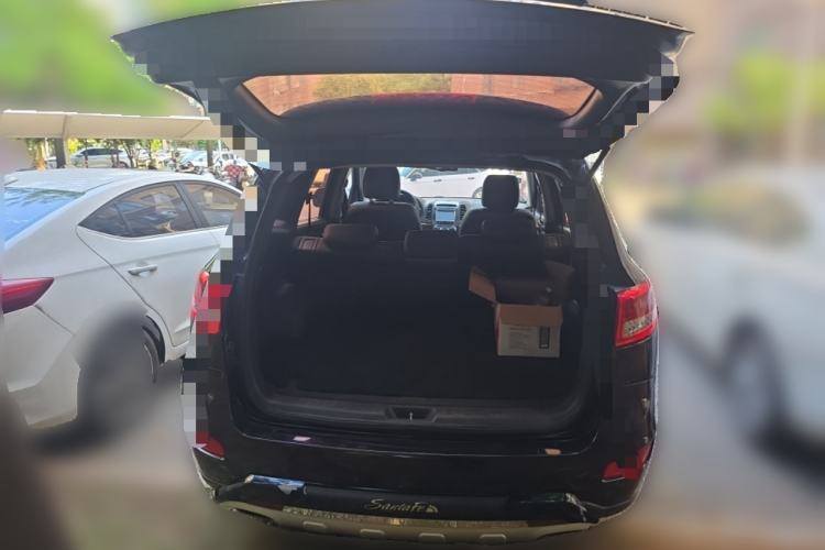 Used Hyundai Santa Fe Classic 2012 2.4 Comfort Edition 5-Seater Two-Wheel Drive