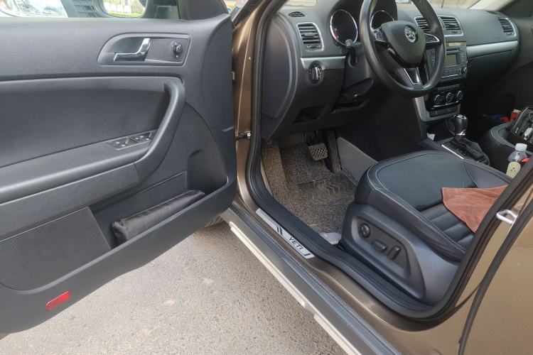 Used Skoda Yeti 2016 1.4TSI DSG Prestige Edition Driver Seat