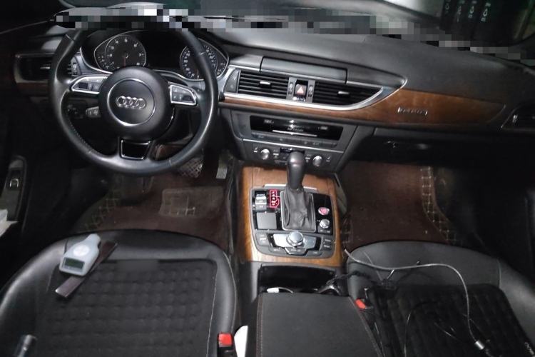 Used Audi A6L 2018 30th Anniversary Edition 45 TFSI quattro Sport model

