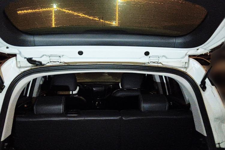 Used Oshan COS5 2021 1.6L Manual Luxury Model