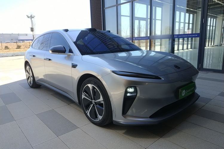 Used Nio ET5T 2024 75kWh Touring Front Right 45 Deg