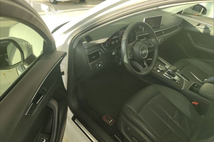 Used Audi A4L 2017 Plus 40 TFSI Style Edition