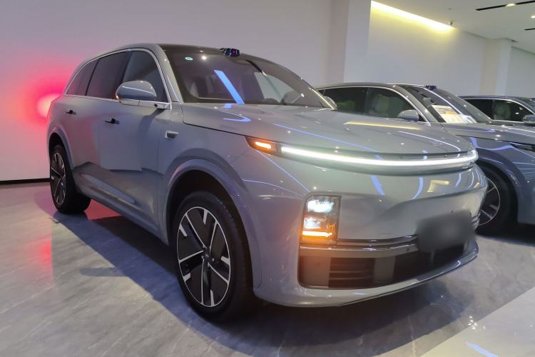 Used Li Auto L7 2025 Ultra Smart Refreshed Edition
