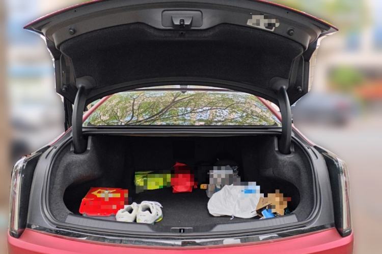 Used Cadillac CT6 2023 28T Platinum Edition Trunk